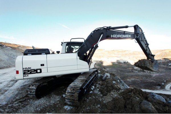 HIDROMEK HMKHMK220LC (2010-)