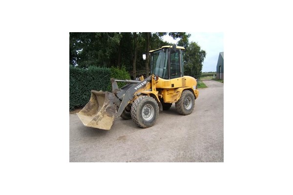 VOLVO L30-35-45-50B